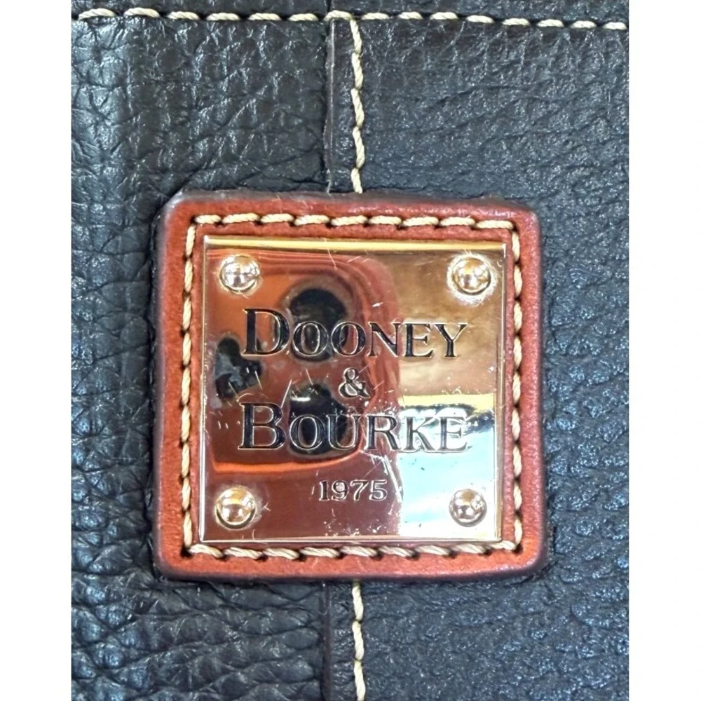 Dooney & Bourke Large Chelsea Shopper Black Pebbled Leather Tote Bag